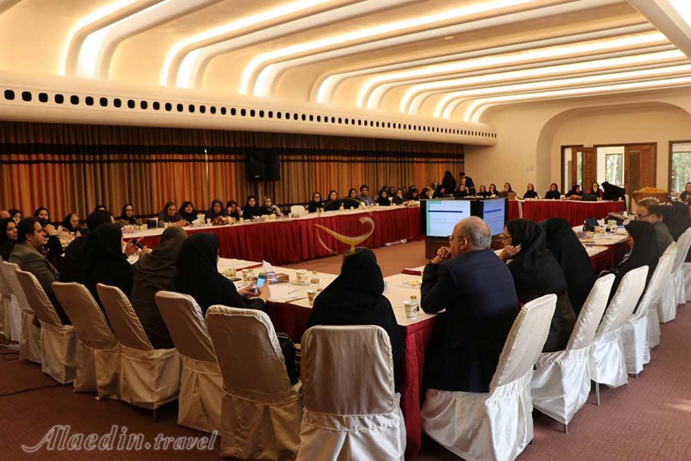 سالن شریان هتل قلب تهران | علاءالدین تراول