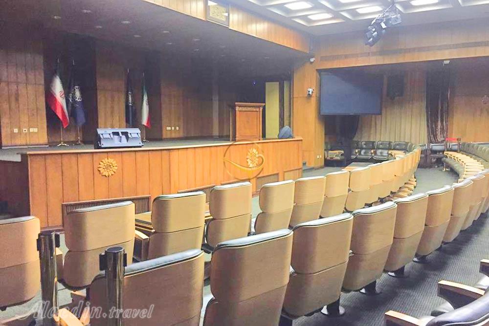 آمفی تئاتر رسول اکرم | علاءالدین تراول