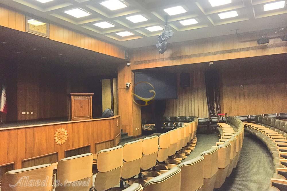 آمفی تئاتر رسول اکرم | علاءالدین تراول