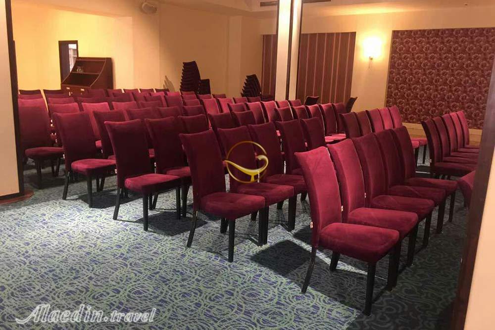 اجاره سالن کنفرانس هتل ارگ جدید یزد | علاءالدین تراول