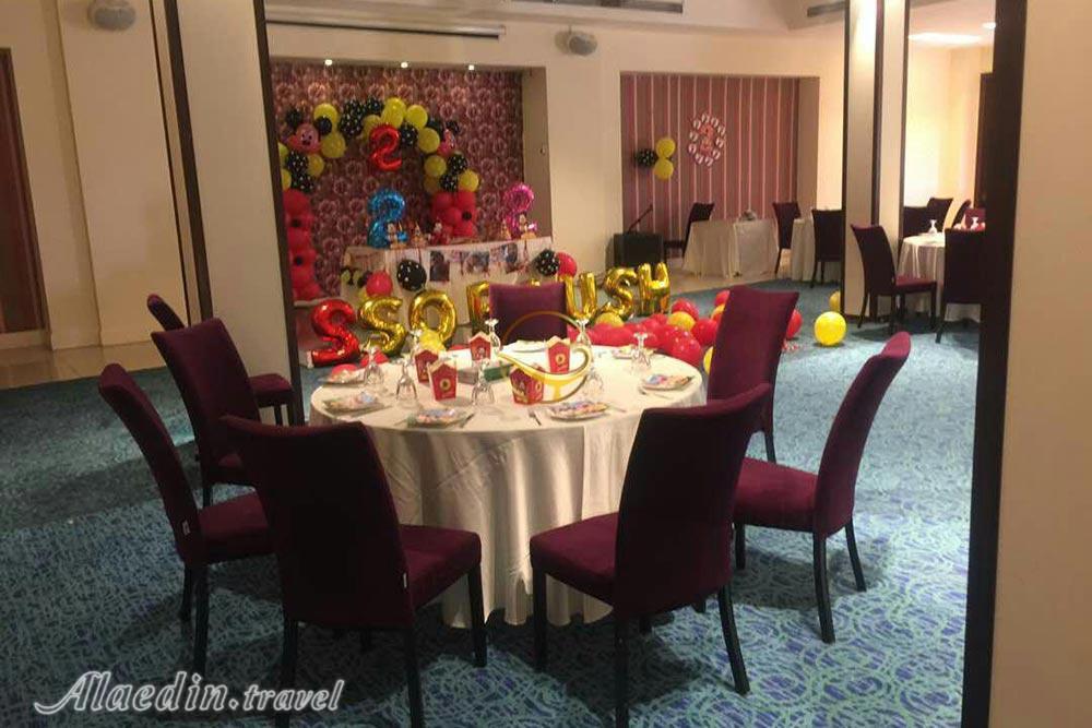 اجاره سالن کنفرانس هتل ارگ جدید یزد | علاءالدین تراول