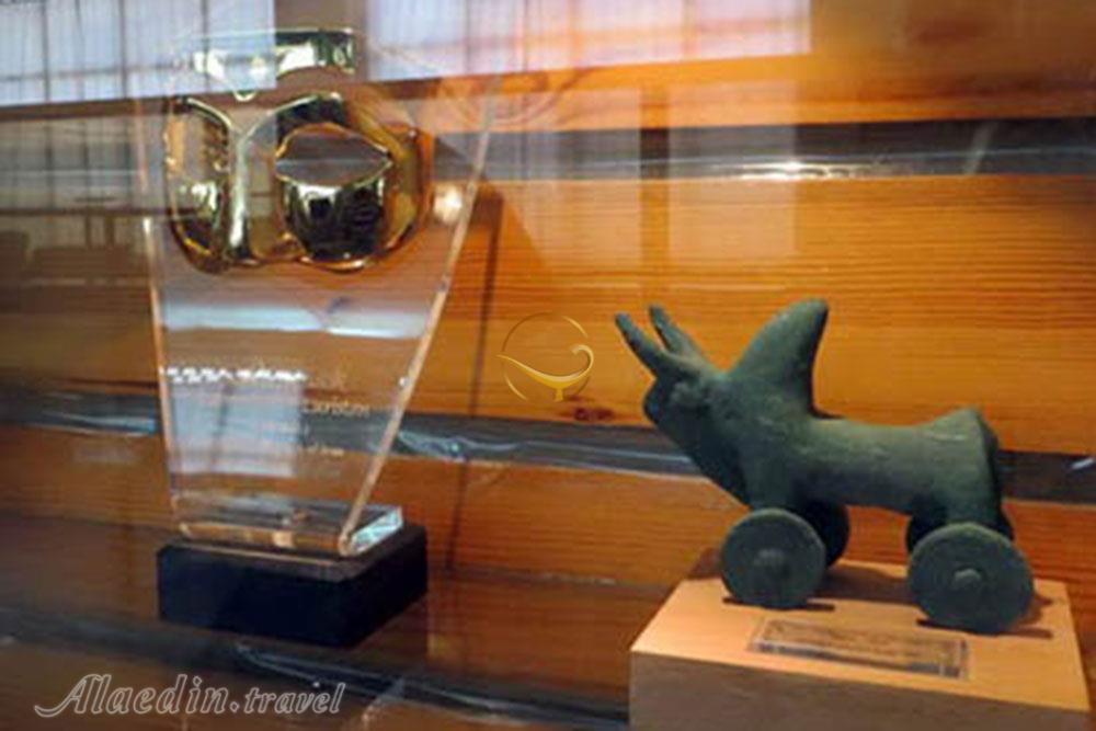 تور موزه گردی تهرانگردی یک روزه | علاءالدین تراول