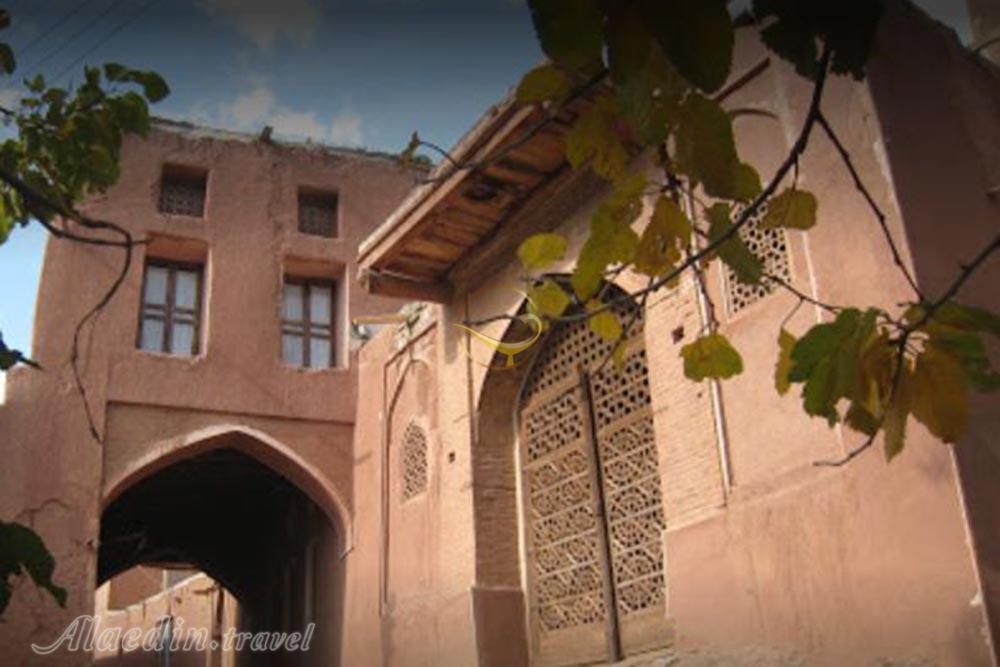 تور هتل ابیانه | علاءالدین تراول