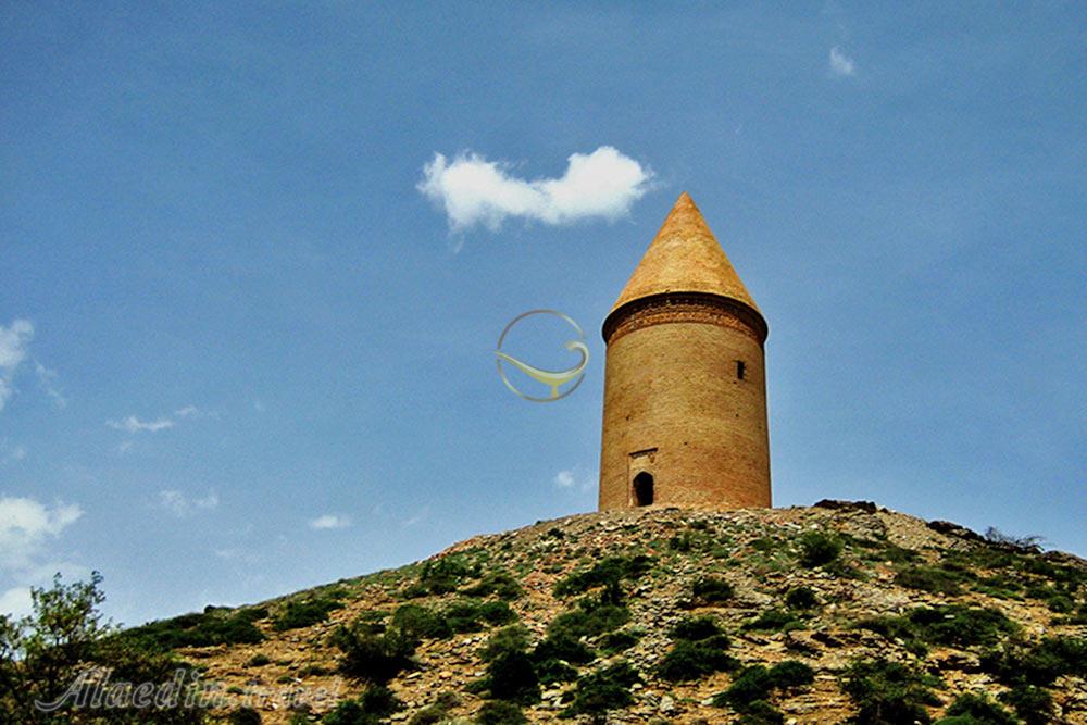 تور جهان نما؛ از تخت میرزا تا برج رادکان | علاءالدین تراول