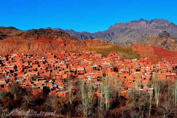 تور کاشان ابیانه نیاسر