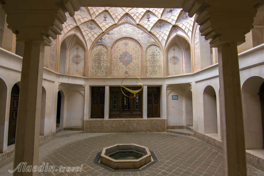 تور کاشان یک روزه | علاءالدین تراول