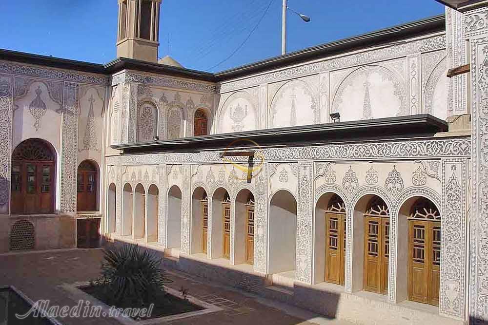 تور کاشان یک روزه | علاءالدین تراول