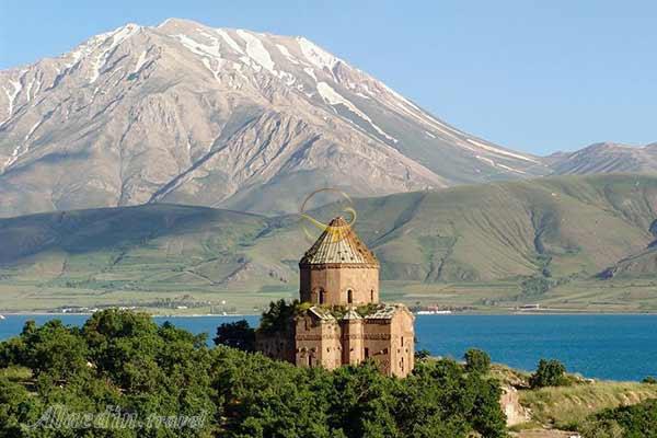 تور خوی وان ترکیه