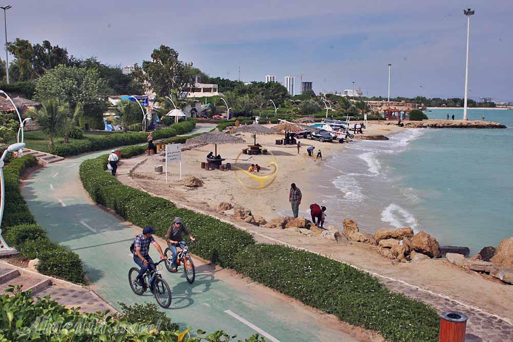 سواحل زیبای کیش و دوچرخه سواری - تور کیش | علاءالدین تراول