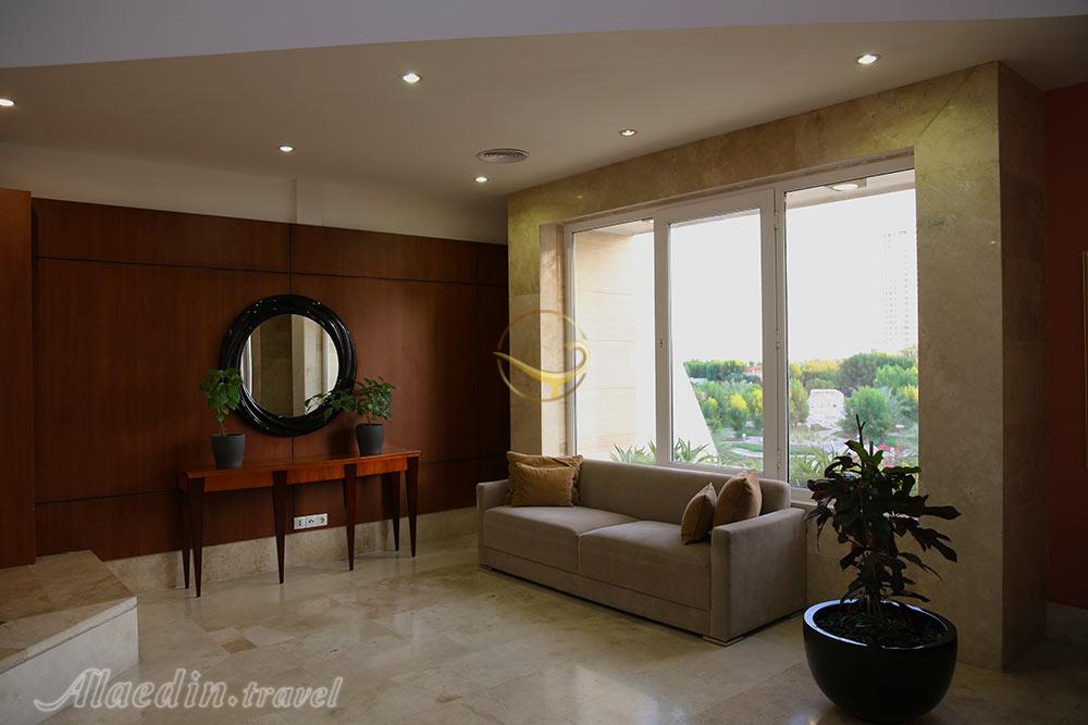 تور هتل مارینا پارک کیش | علاءالدین تراول