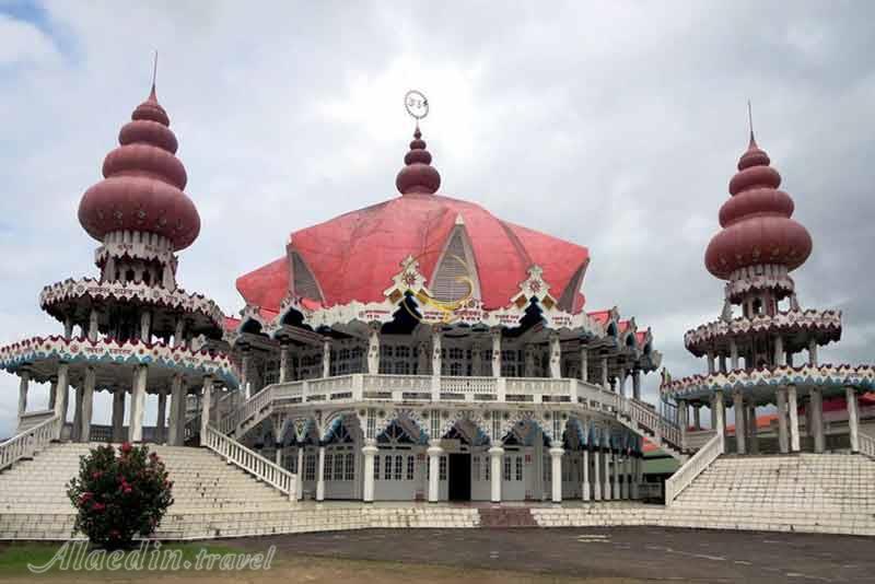 تور سورینام