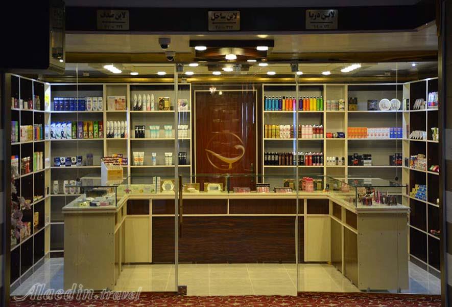 فروشگاه داخل هتل فردوس چابهار