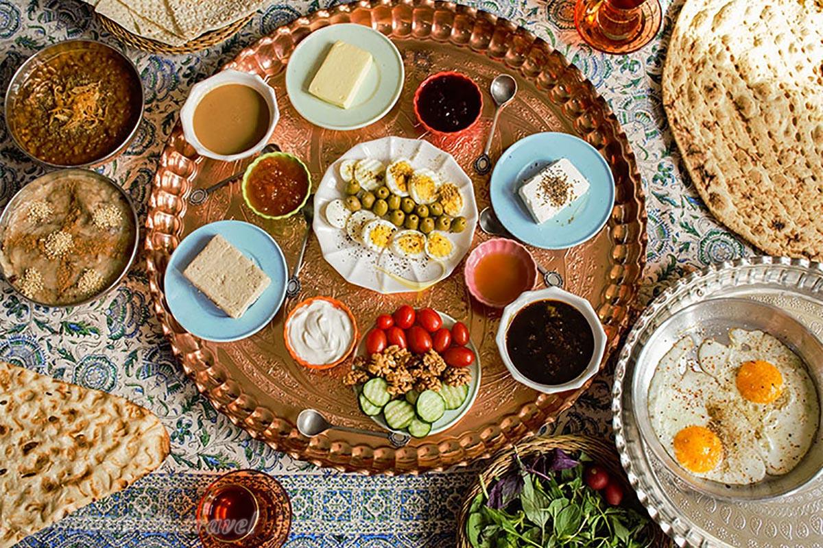 صبحانه باغ ایرانی در شیراز