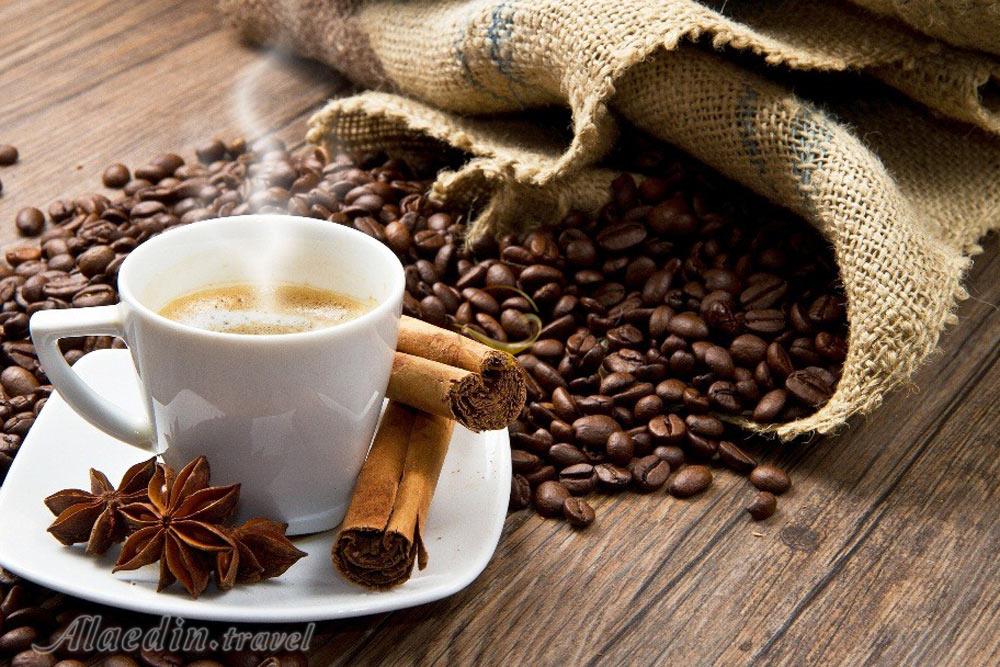 معرفی ۱۵ مورد از بهترین کافه های همدان به همراه آدرس