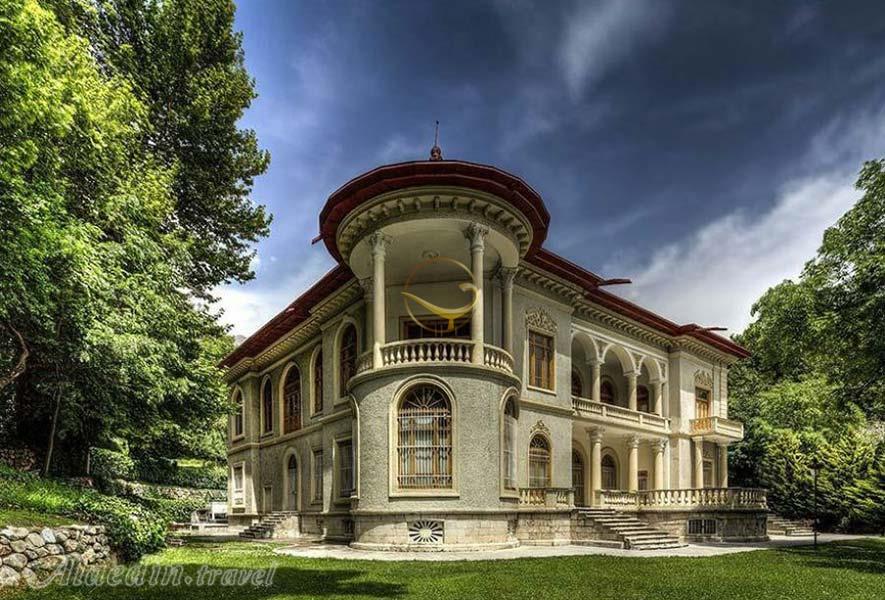 تجلیل از علاءالدین تراول به عنوان برترین آژانس مسافرتی شمیرانات