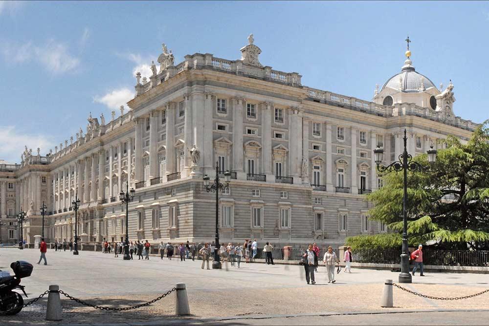 شهر  بارسلون | علاءالدین تراول