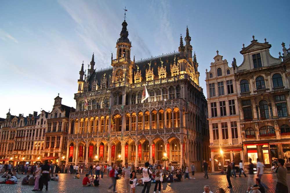 شهر  بروکسل | علاءالدین تراول