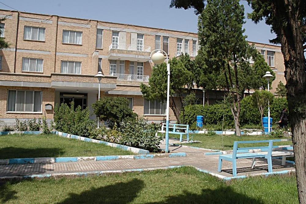 گروه هتل های جهانگردی | علاءالدین تراول