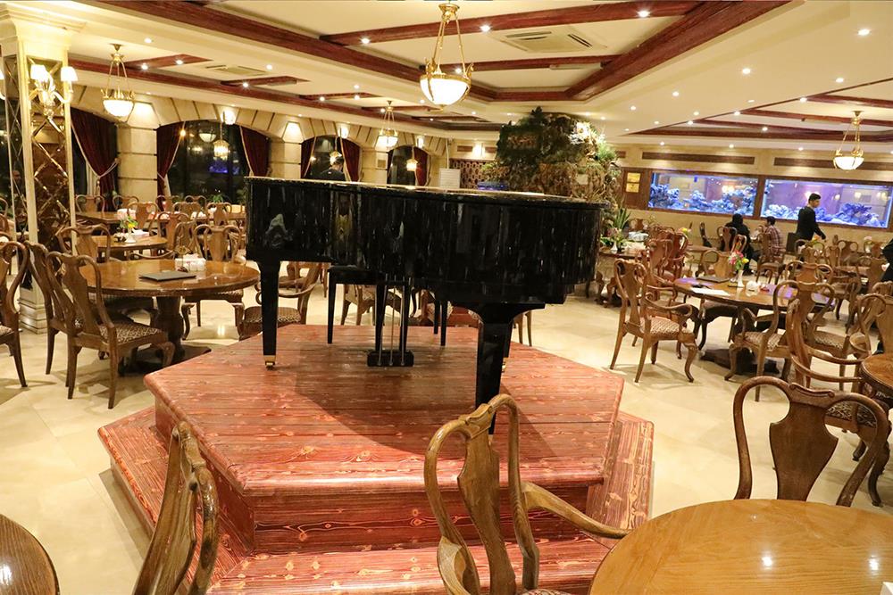 رستوران ارکیده میدان آرژانتین تهران | علاءالدین تراول