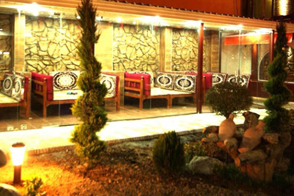 رستوران طهران کلاس هتل ارم تهران | علاءالدین تراول