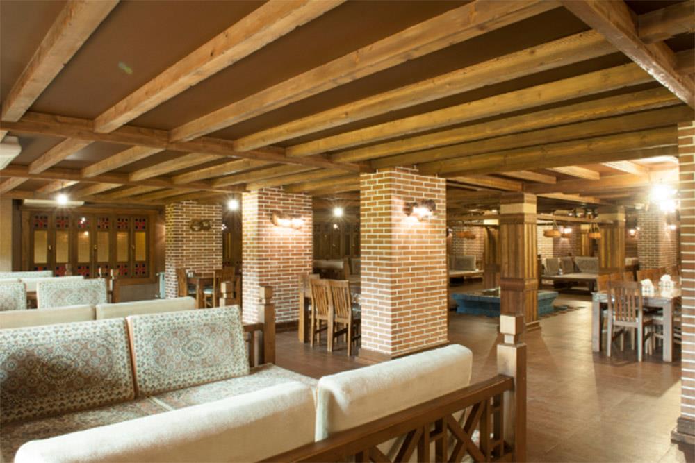 رستوران هتل ستاره دریا چمخاله | علاءالدین تراول