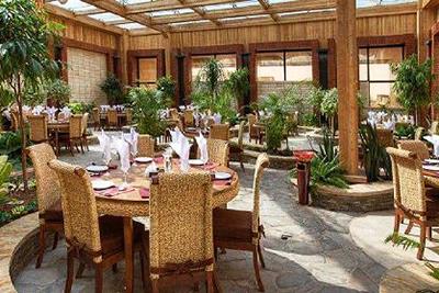 رستوران روف گاردن هتل درویشی مشهد | علاءالدین تراول