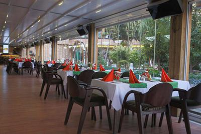 رستوران سبز هتل کوثر اصفهان | علاءالدین تراول