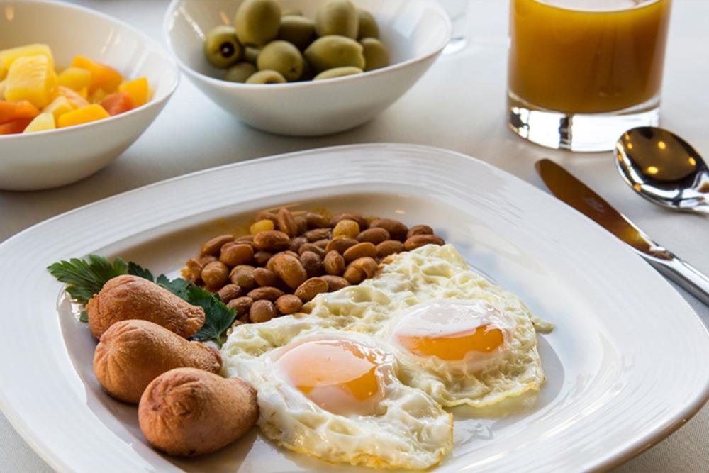 رستوران ایرانی شار هتل اسکان الوند تهران | علاءالدین تراول