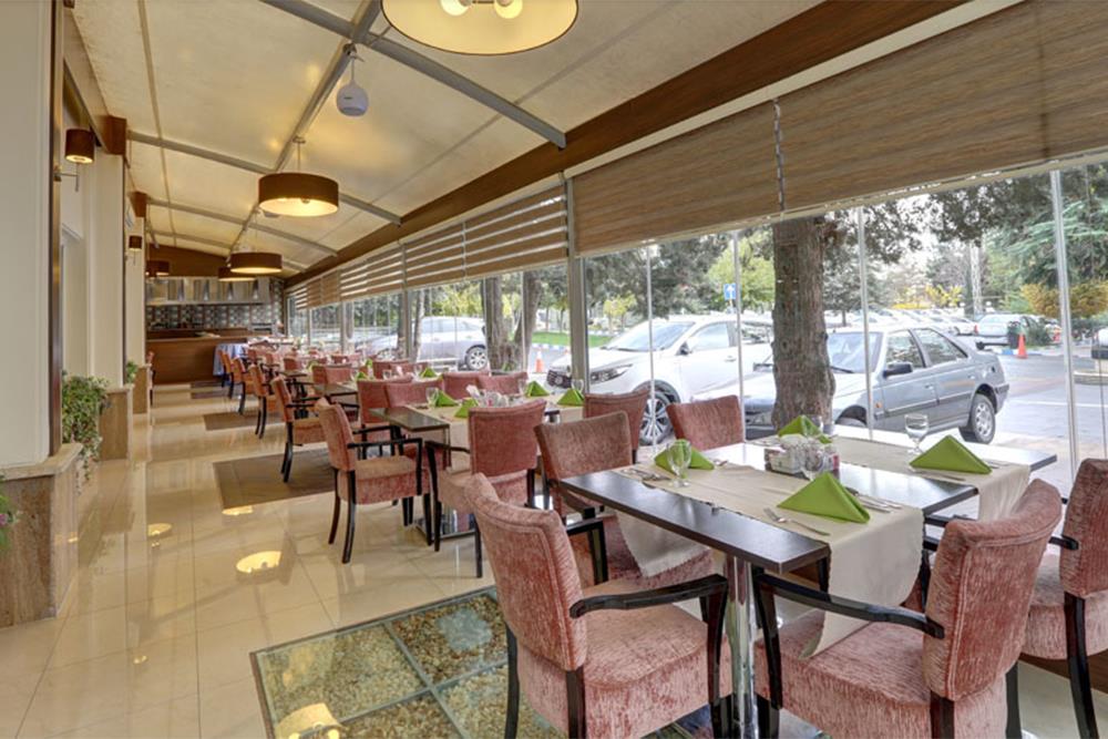 رستوران پردیس هتل اوین تهران | علاءالدین تراول