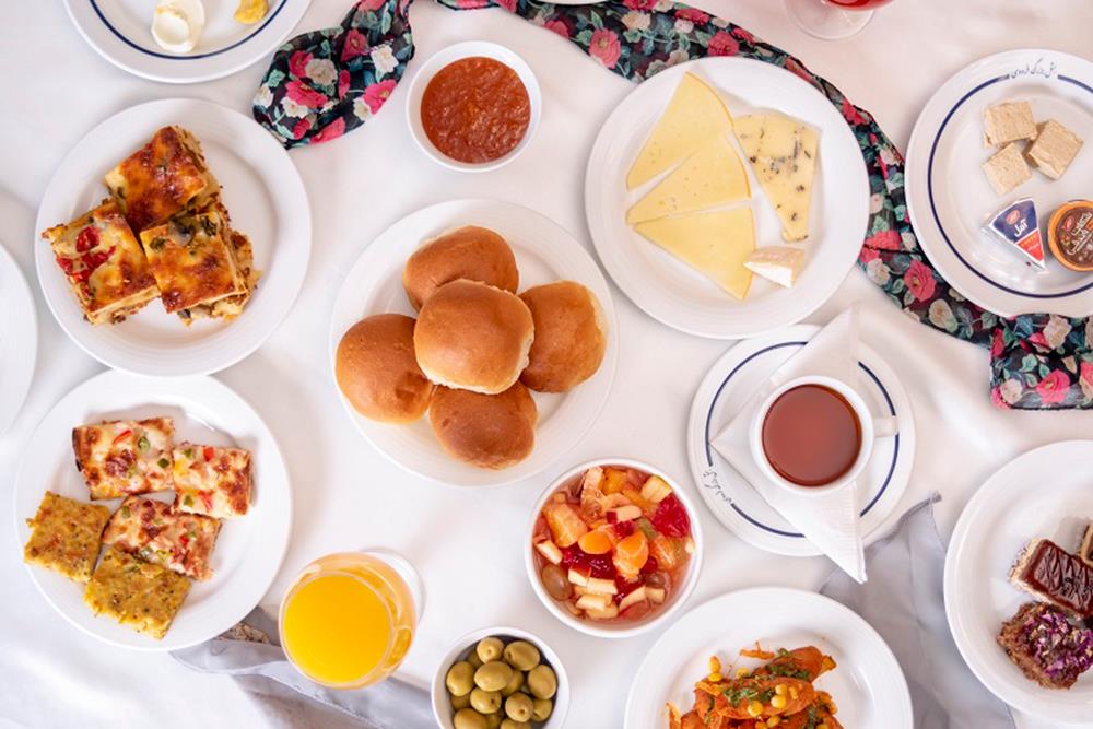 صبحانه خوری هتل فردوسی تهران | علاءالدین تراول