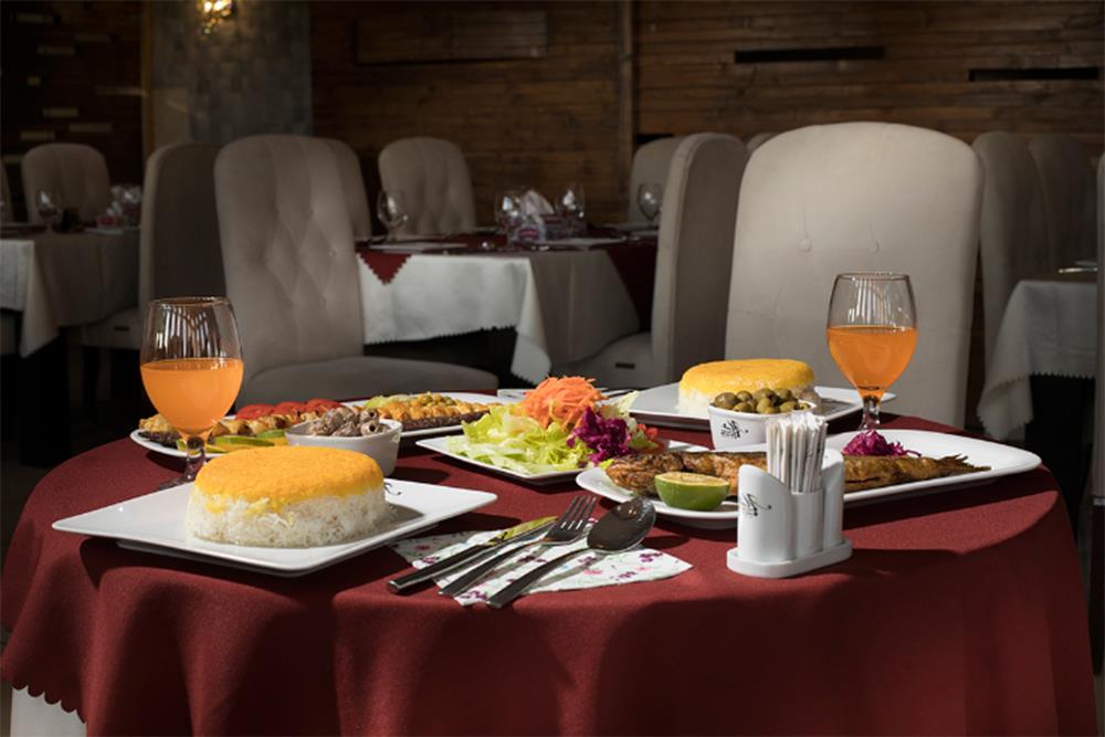 رستوران نرگس هتل معین فومن | علاءالدین تراول