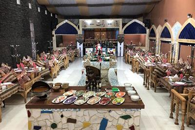 رستوران یاقوت همدان