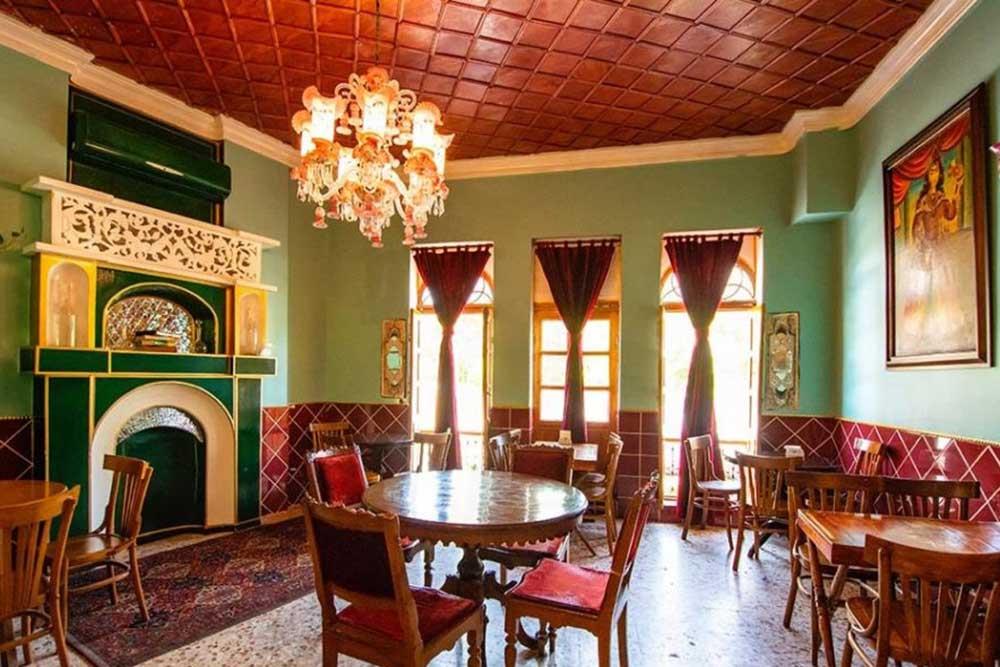 شربتخانه فیروز اصفهان | علاءالدین تراول