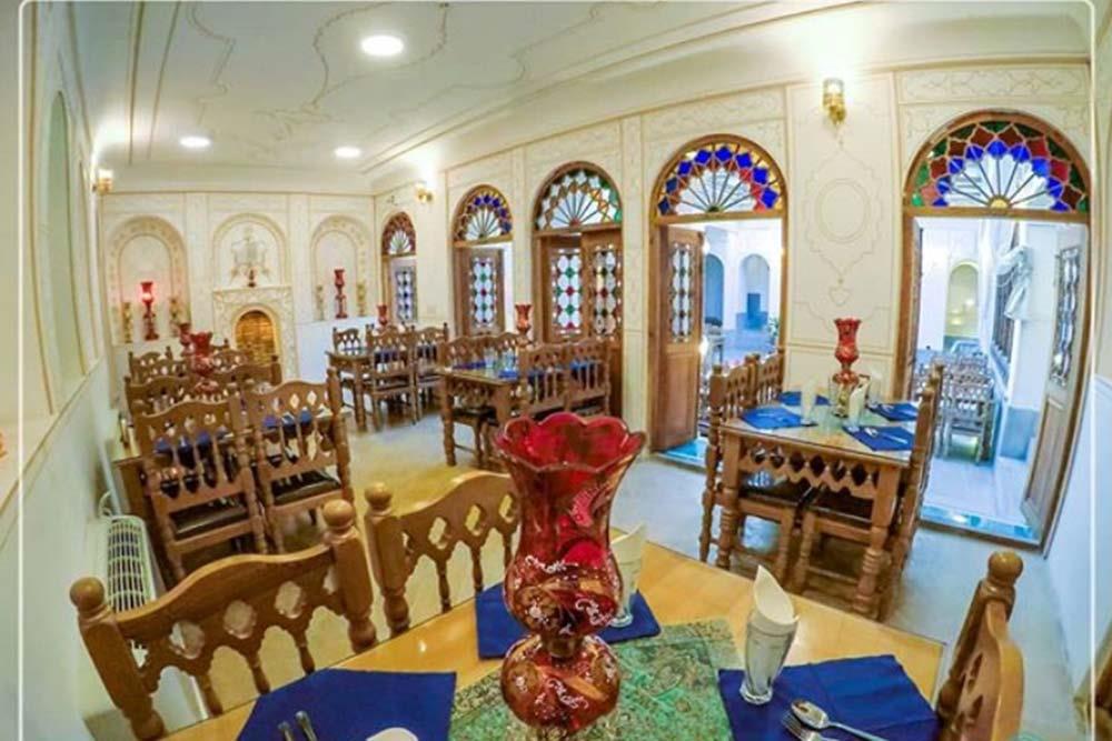 کافه رستوران همدم السلطنه اصفهان | علاءالدین تراول