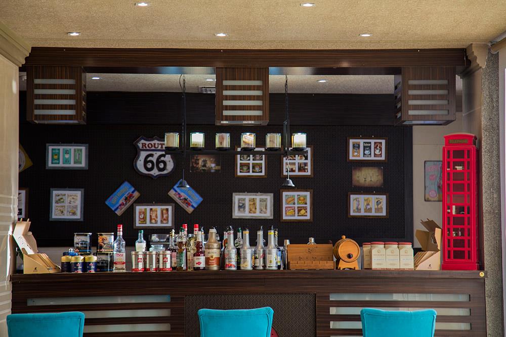 کافی شاپ سنترال هتل ایران کیش | علاءالدین تراول