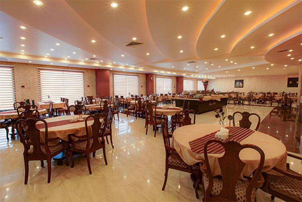 رستوران سنترال هتل ایران کیش | علاءالدین تراول