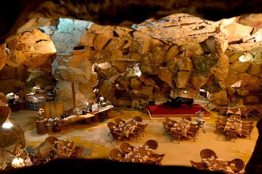 رستوران کوه نور کیش | علاءالدین تراول