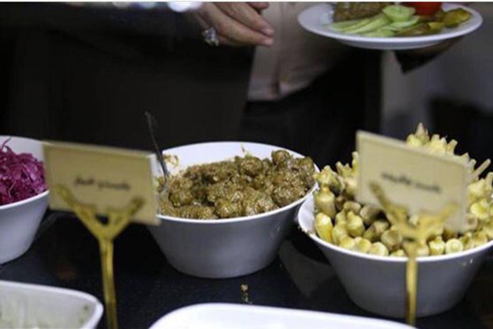 رستوران پیچک هتل لیلیوم کیش | علاءالدین تراول