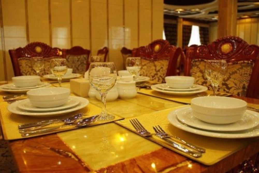 رستوران پارمیدا هتل پارمیدا کیش | علاءالدین تراول