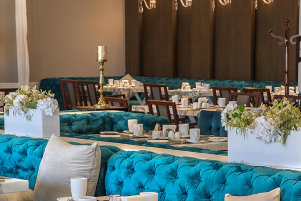 رستوران لاتون هتل اسپیناس پالاس تهران | علاءالدین تراول