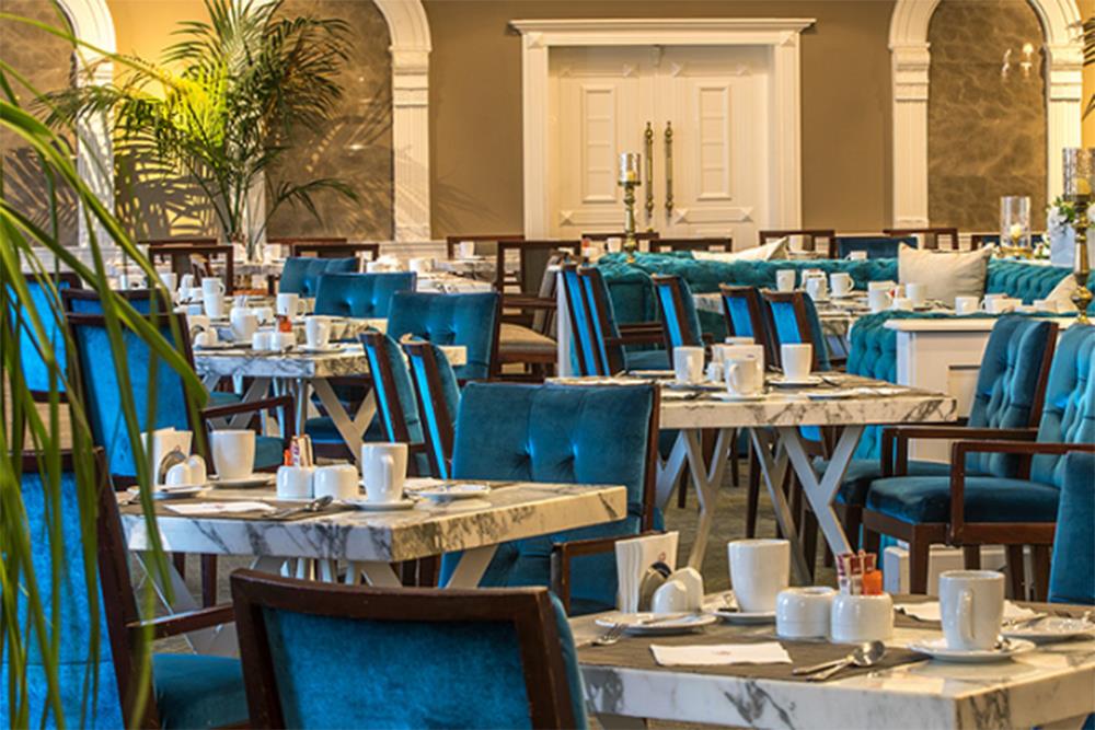 رستوران لاتون هتل اسپیناس پالاس تهران | علاءالدین تراول