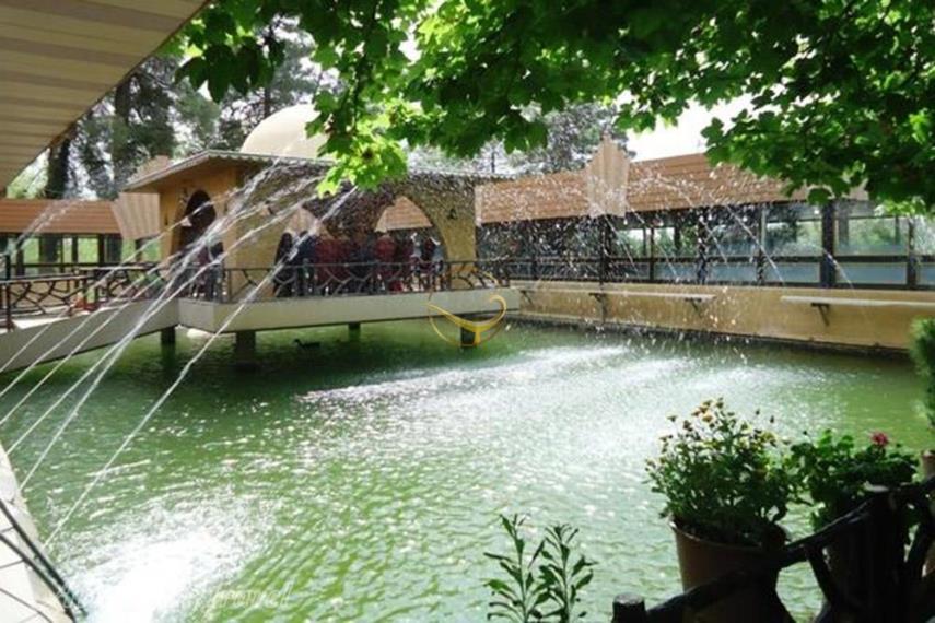 رستوران لانه طاووس مرودشت - علاالدین تراول