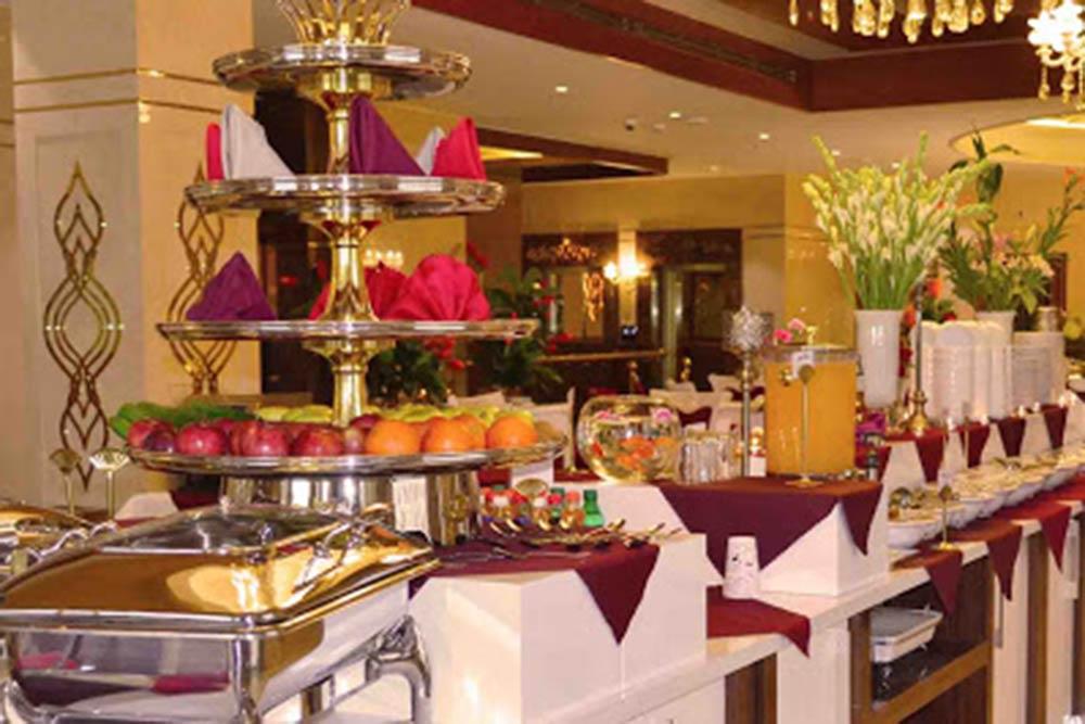 رستوران اصلی هتل الماس نوین مشهد | علاءالدین تراول