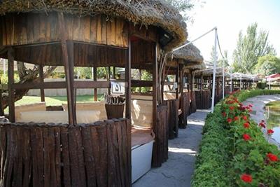 رستوران سنتی هتل پارس مشهد | علاءالدین تراول