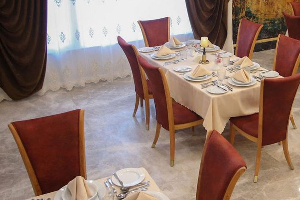 رستوران فیروزه هتل سارینا مشهد | علاءالدین تراول