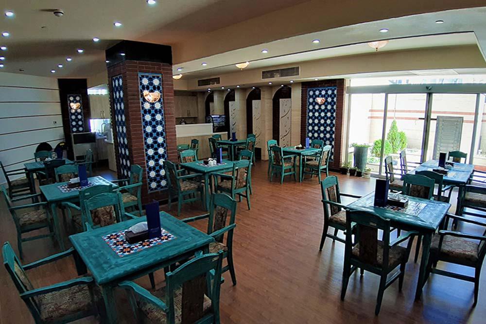 رستوران فیروزه هتل مرآت مشهد | علاءالدین تراول