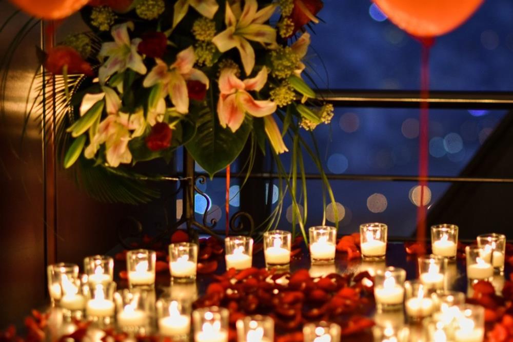 رستوران گردان برج میلاد تهران | علاءالدین تراول