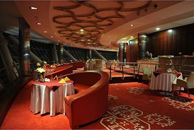 رستوران گردان برج میلاد تهران