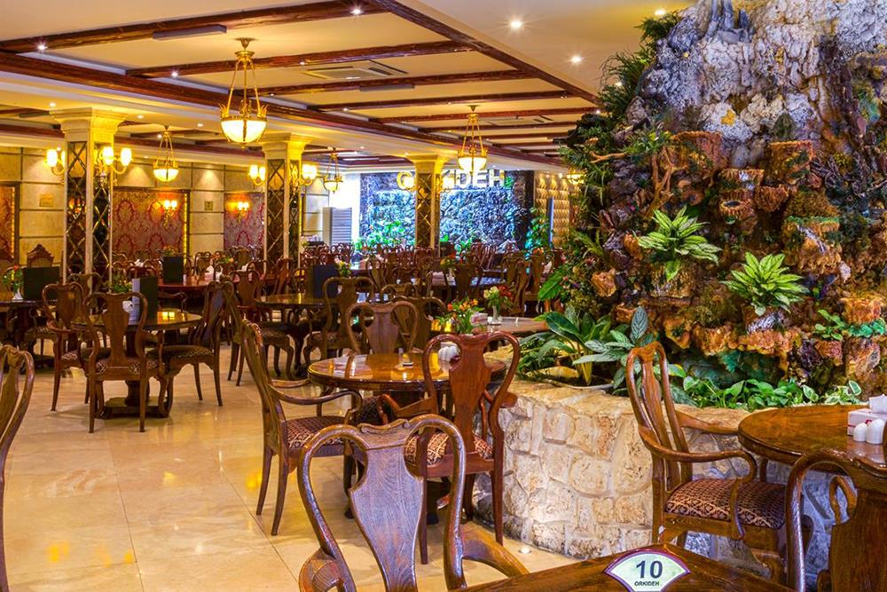 رستوران ارکیده میدان آرژانتین تهران | علاءالدین تراول