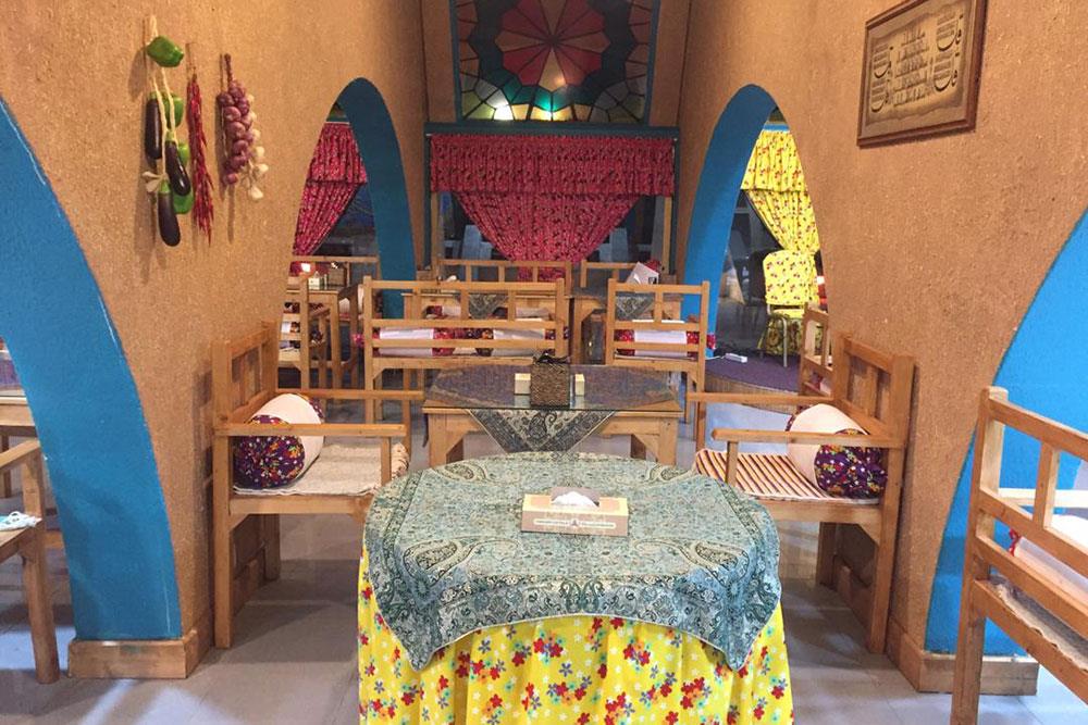 رستوران ناز خاتون هتل پارسیان آزادی خزر | علاءالدین تراول